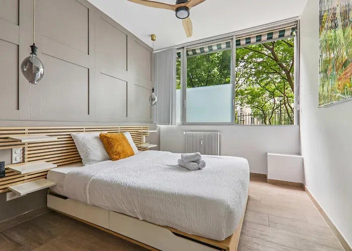Superb Flat - 3 Bedrooms Sleeps 10 - Charonne Nation